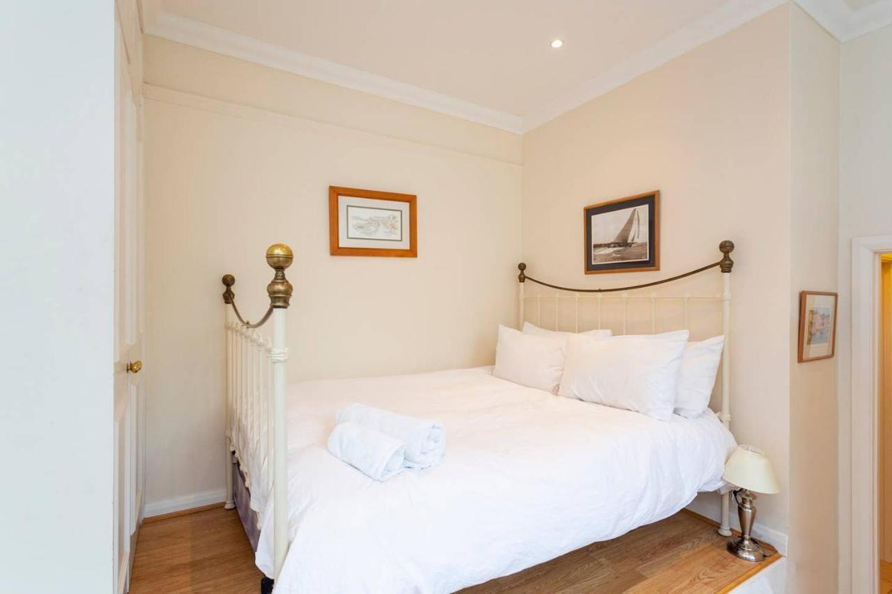 Charming Studio Near Clapham Common Apartment Лондон Екстериор снимка